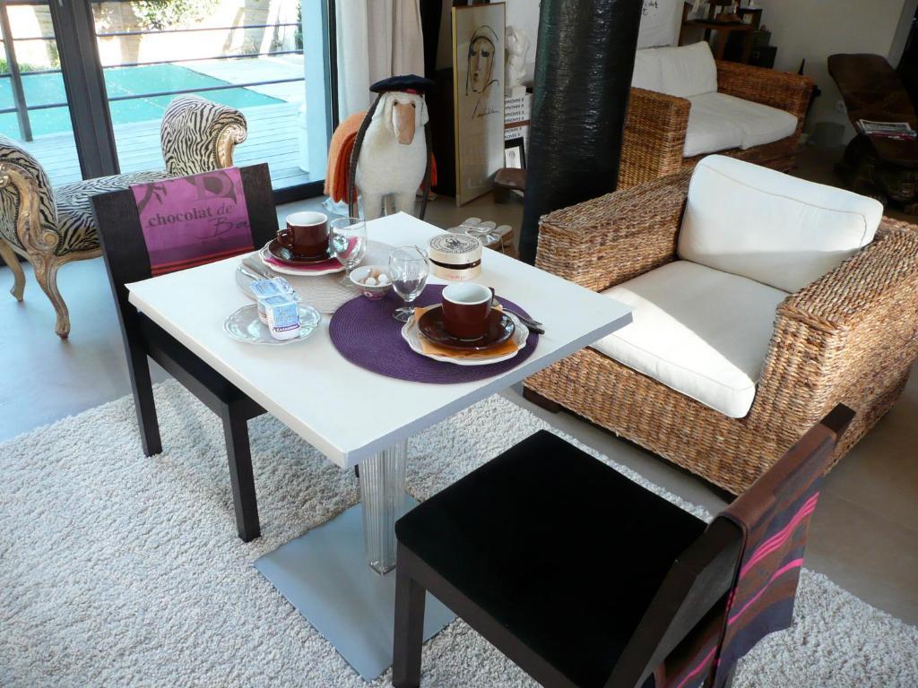 Chambre D'Hotes Le Poteau Rose บาย็อนน์ ภายนอก รูปภาพ